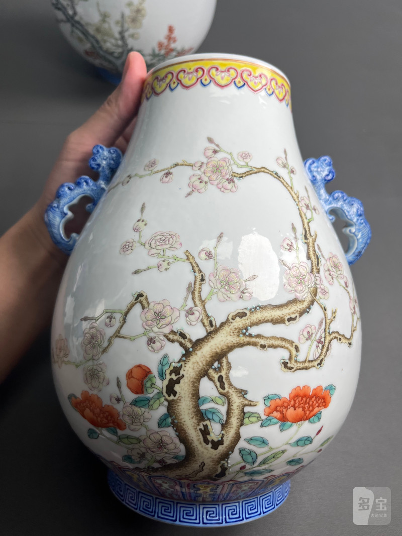 民国  粉彩梅花花卉图螭耳尊（一对） - 图6